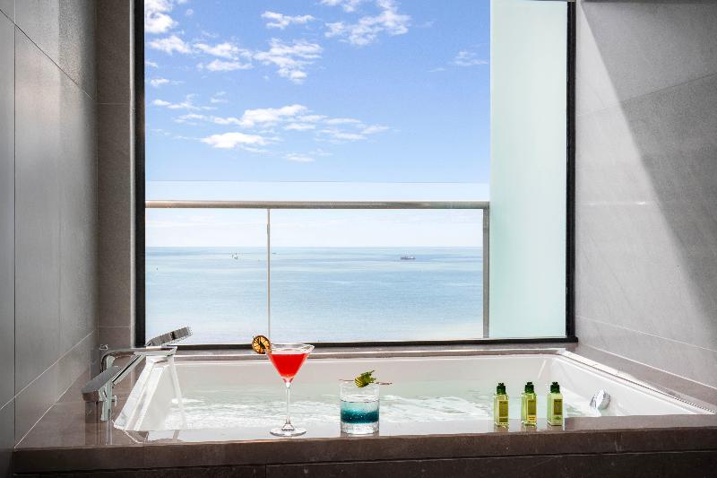 Crowne Plaza Sanya Yazhou Bay image