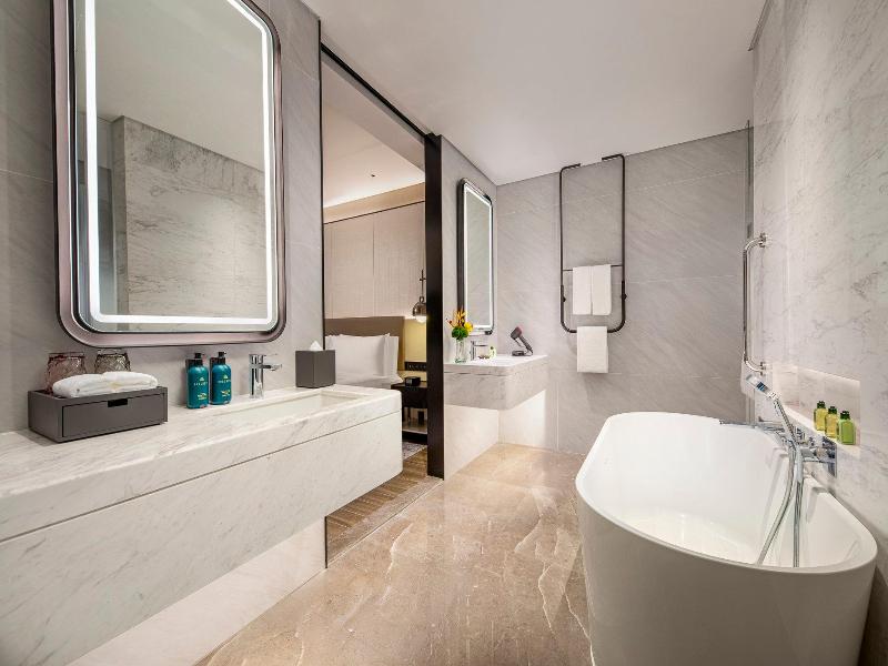 Crowne Plaza Sanya Yazhou Bay image