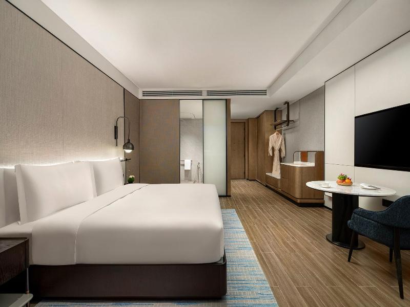 Crowne Plaza Sanya Yazhou Bay image