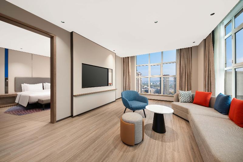 Holiday Inn Express Lvliang Xing County image