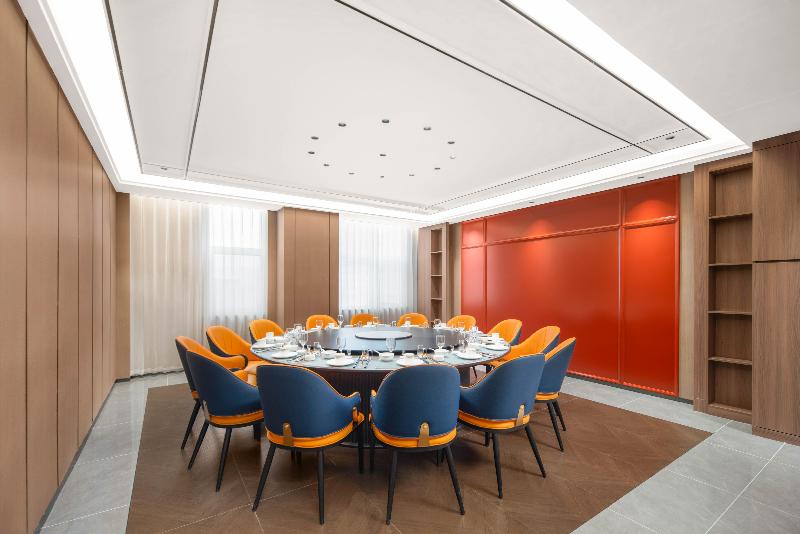 Holiday Inn Express Lvliang Xing County image