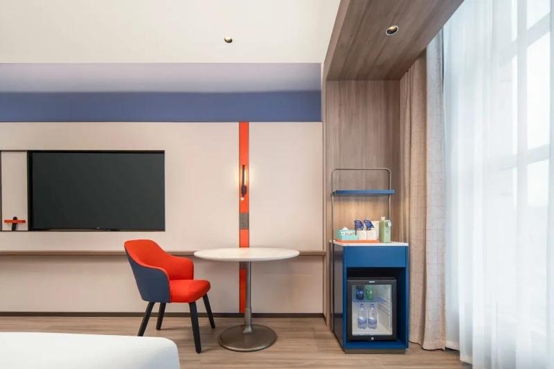 Holiday Inn Express Lvliang Xing County image