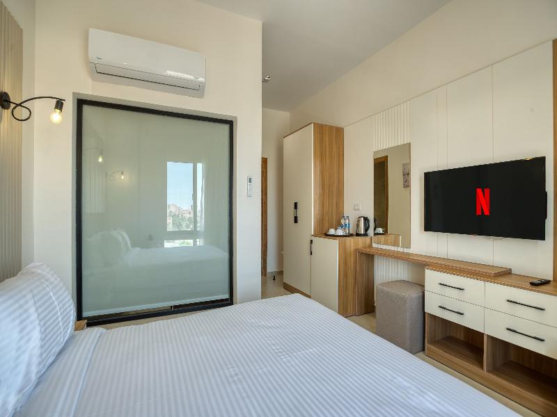 Mazar Pyramids Hotel image