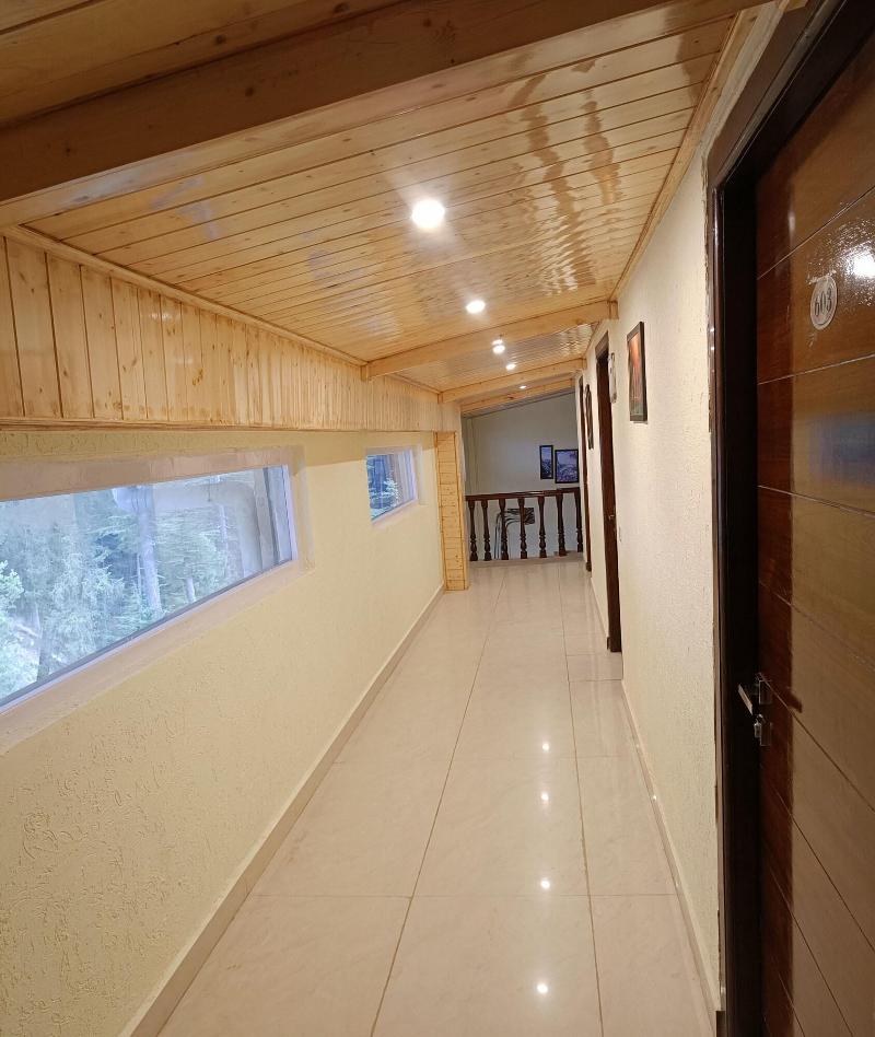 The Jungle Mountain Retreat image