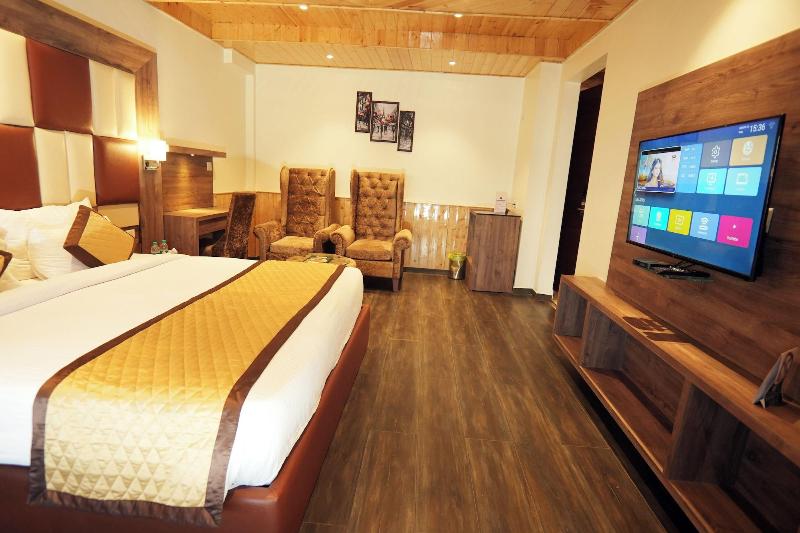 The Jungle Mountain Retreat image