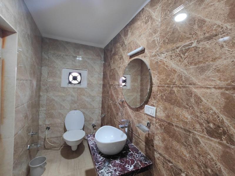Hotel Maharaja International image