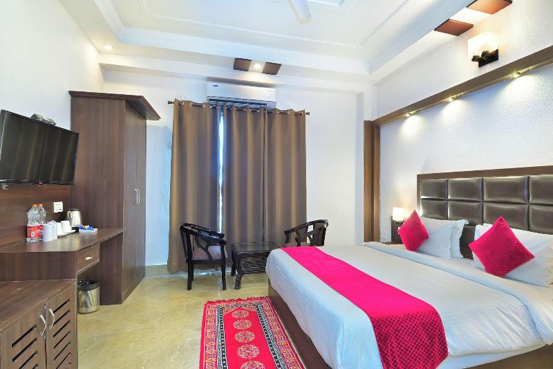 La Riqueza - Rishikesh image