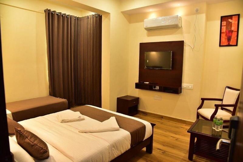 Sak Royal Residency image