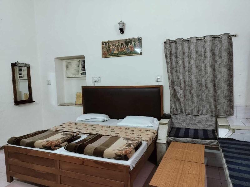 Hotel Rawat image