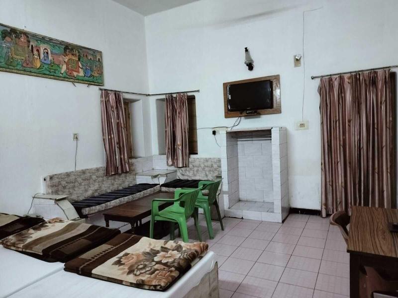 Hotel Rawat image
