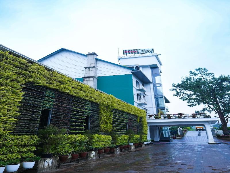 Hotel C7 Munnar image