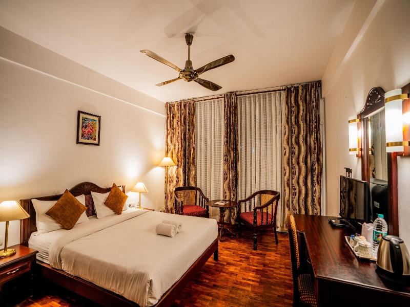 Hotel C7 Munnar image