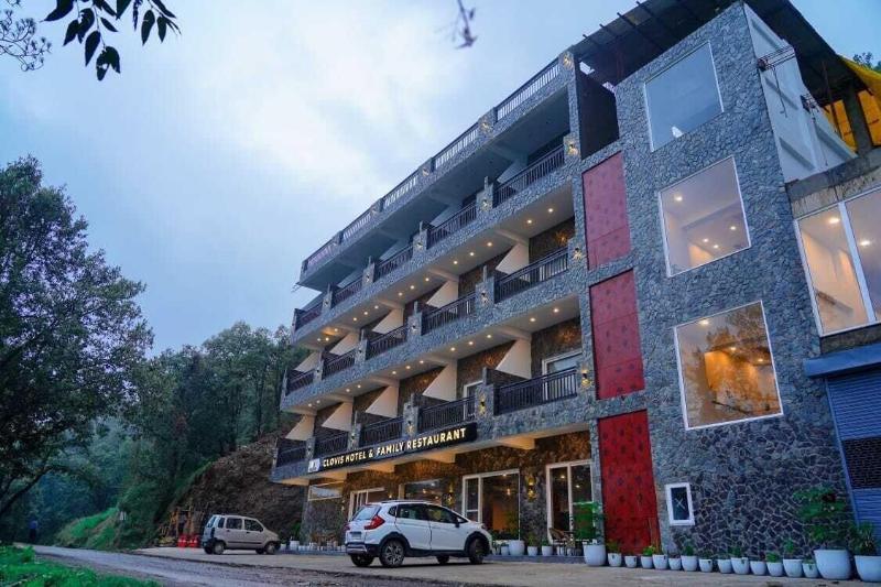 Clovis Hotel & Restaurant image