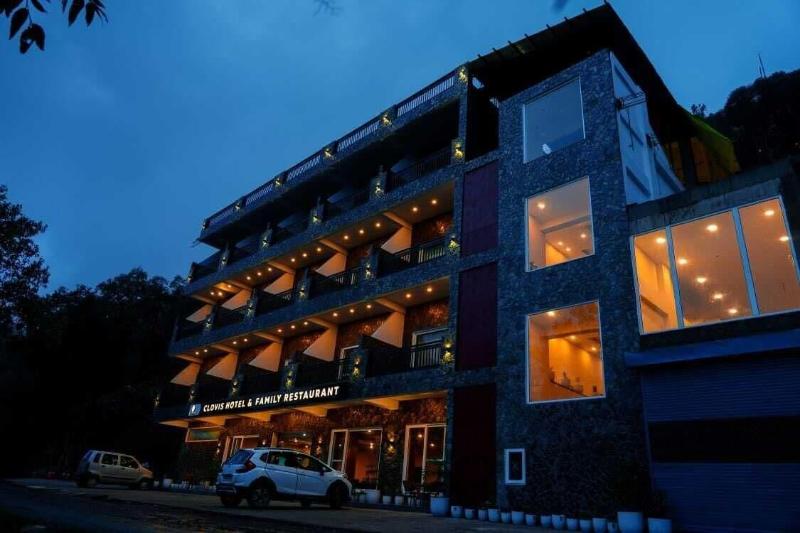 Clovis Hotel & Restaurant image