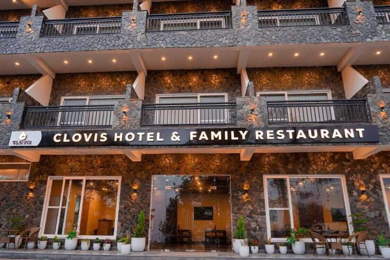 Clovis Hotel & Restaurant image