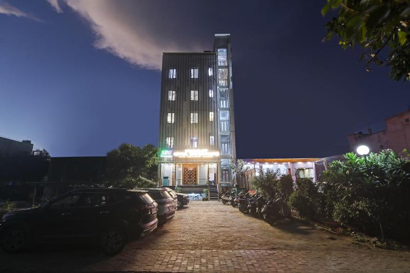 Hotel Status By Sbg image