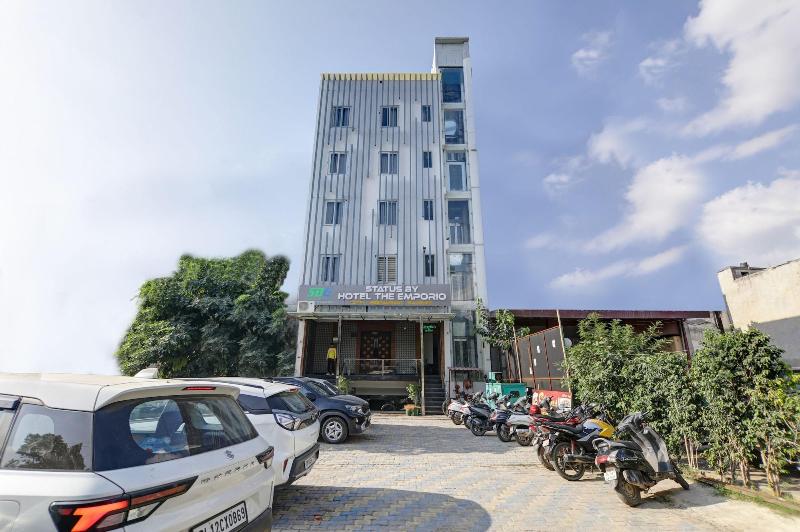 Hotel Status By Sbg image