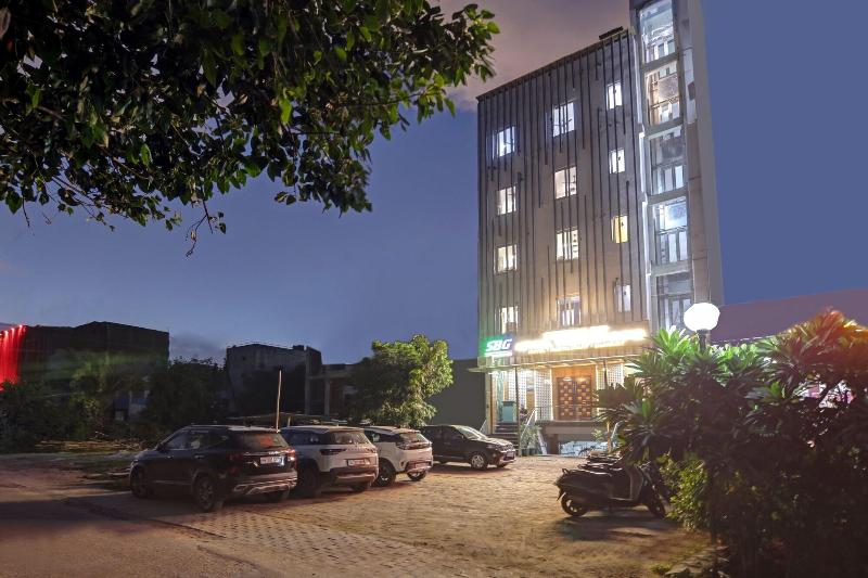 Hotel Status By Sbg image