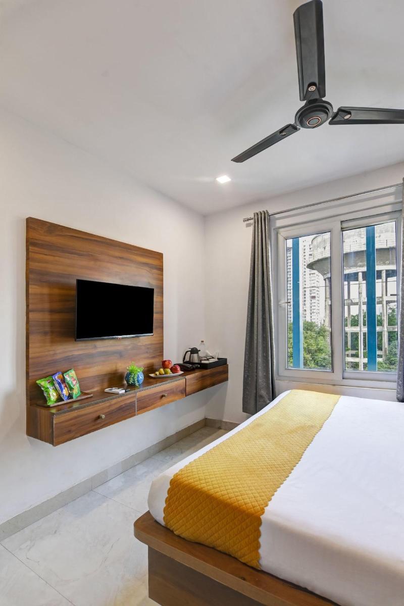Hotel Status By Sbg image