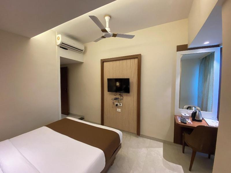Hotel Czar Inn image