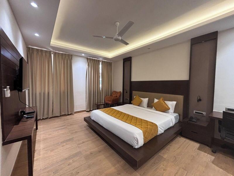 Rohika Aau-igh image