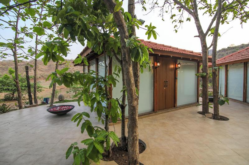 Toyam By Orchid Hotels image