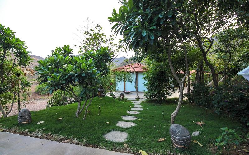 Toyam By Orchid Hotels image