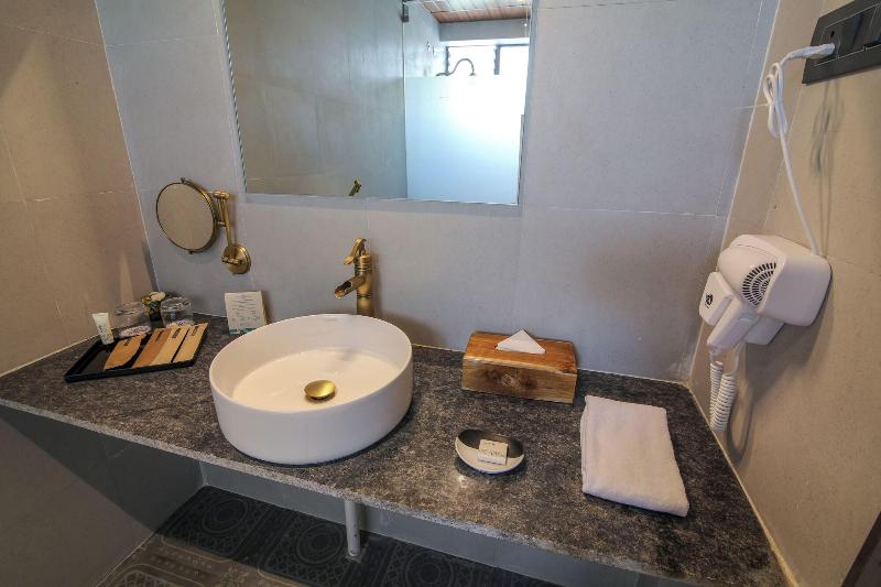 Toyam By Orchid Hotels image