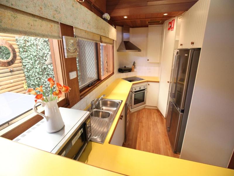 Silverpoint Estate image