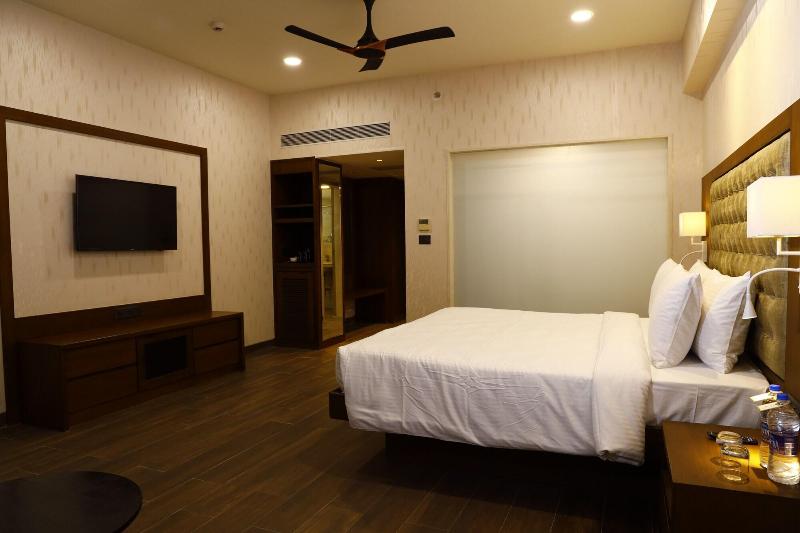 Devka Beach Resort image