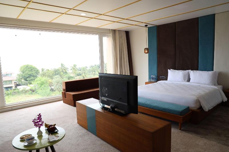 Devka Beach Resort image
