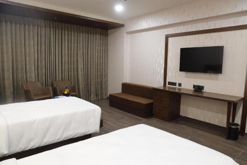 Devka Beach Resort image