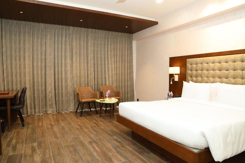 Devka Beach Resort image