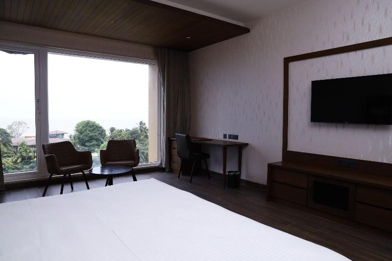 Devka Beach Resort image