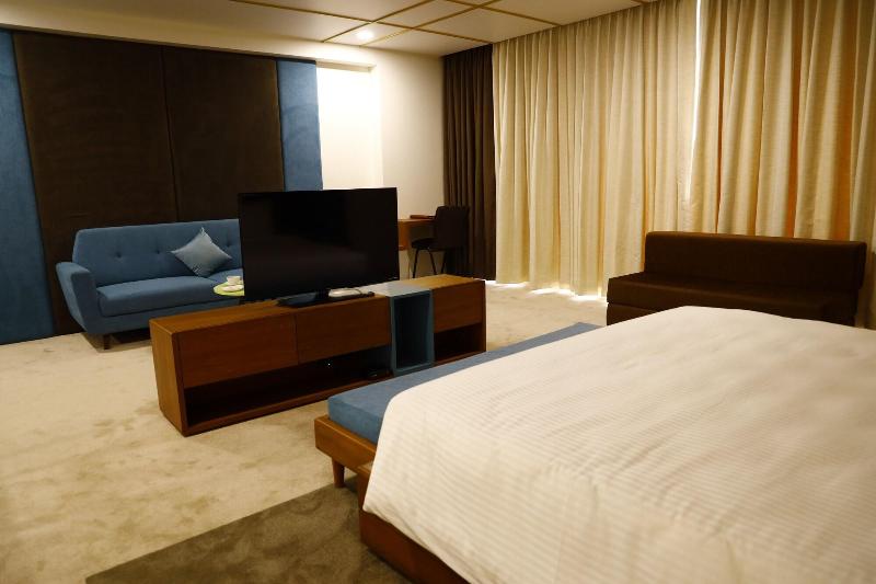Devka Beach Resort image