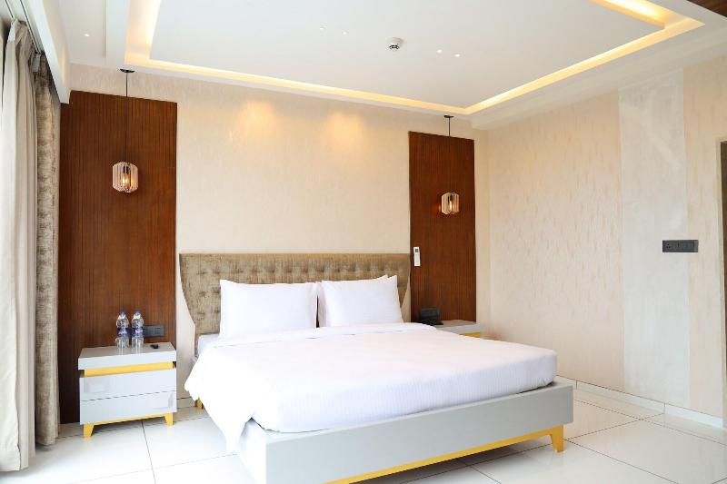 Devka Beach Resort image