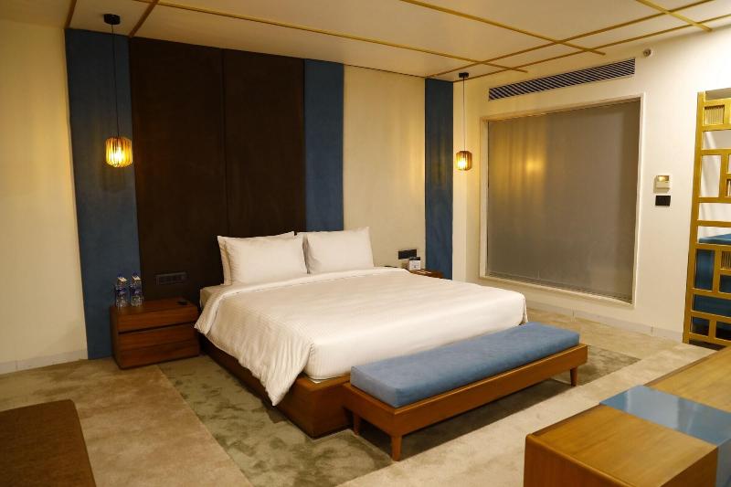 Devka Beach Resort image