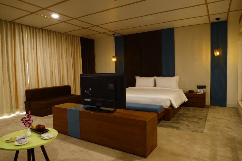 Devka Beach Resort image
