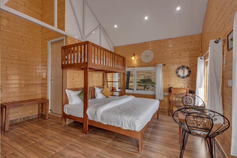 Vinyasa Resort image