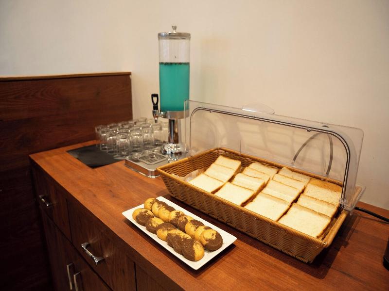 Zip By Spree Hotels Shirdi image