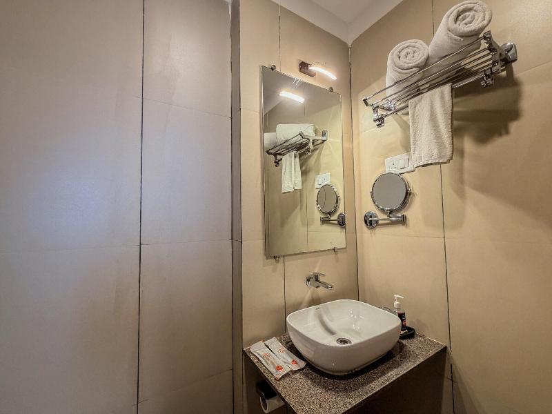 Zip By Spree Hotels Shirdi image