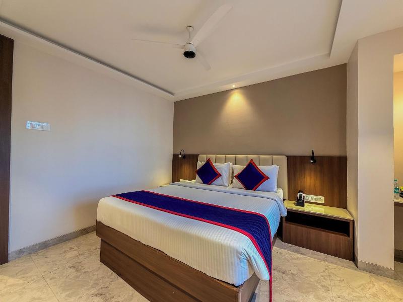 Zip By Spree Hotels Shirdi image