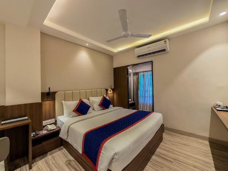 Zip By Spree Hotels Shirdi image