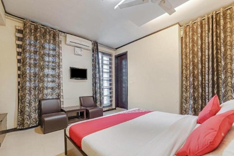 The Wind Cross Hotel image