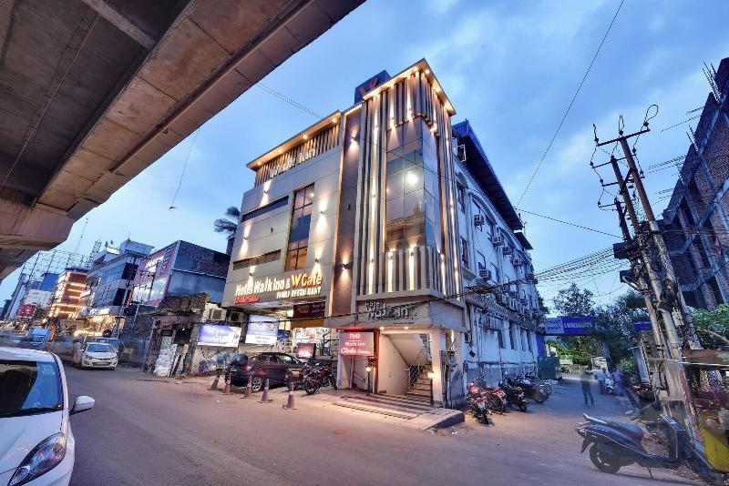 Rnb Select Hotel Walk In Lucknow — general view