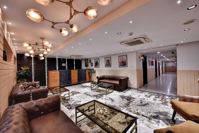 Rnb Select Hotel Walk In Lucknow — view