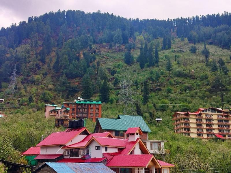 Goroomgo Sakura Palace Manali — photo 2