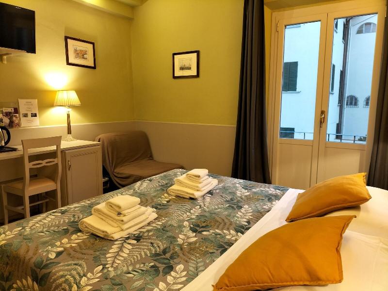 Hotel Camilla image