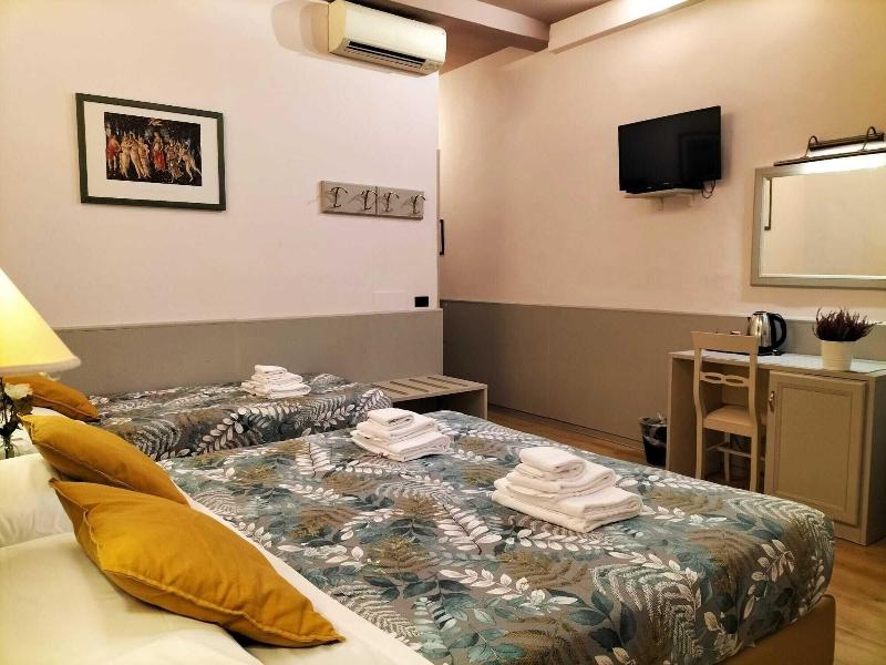 Hotel Camilla image