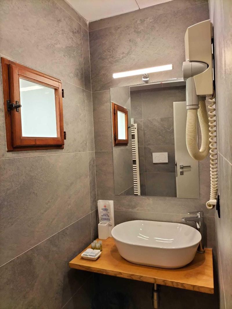 Hotel Camilla image